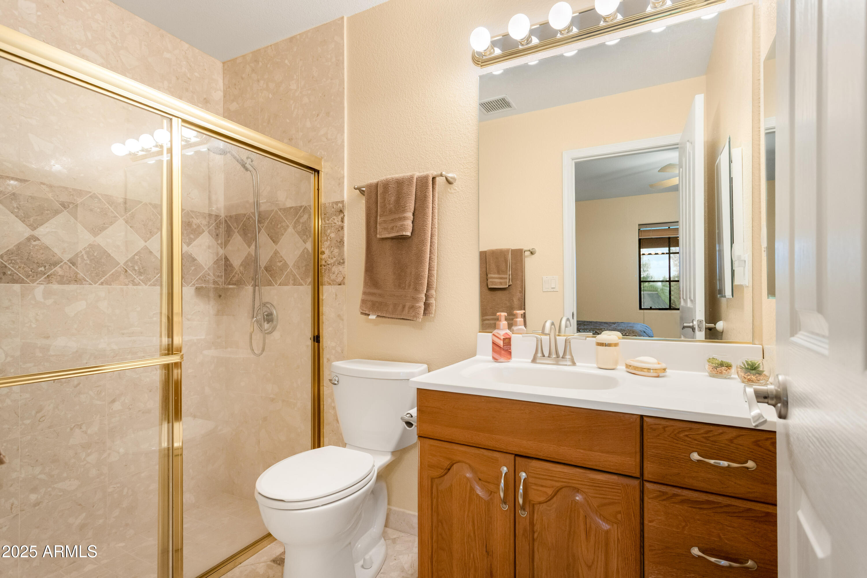 3363 East San Xavier Road Sierra Vista, AZ 85635 - Photo 25 of 56 Private Bathroom