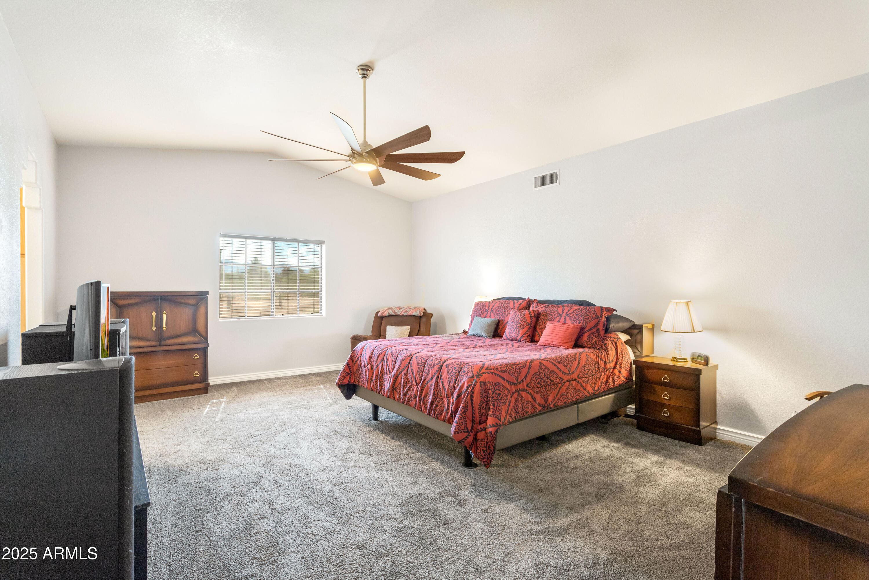 3363 East San Xavier Road Sierra Vista, AZ 85635 - Photo 27 of 56 Private Primary Bedroom