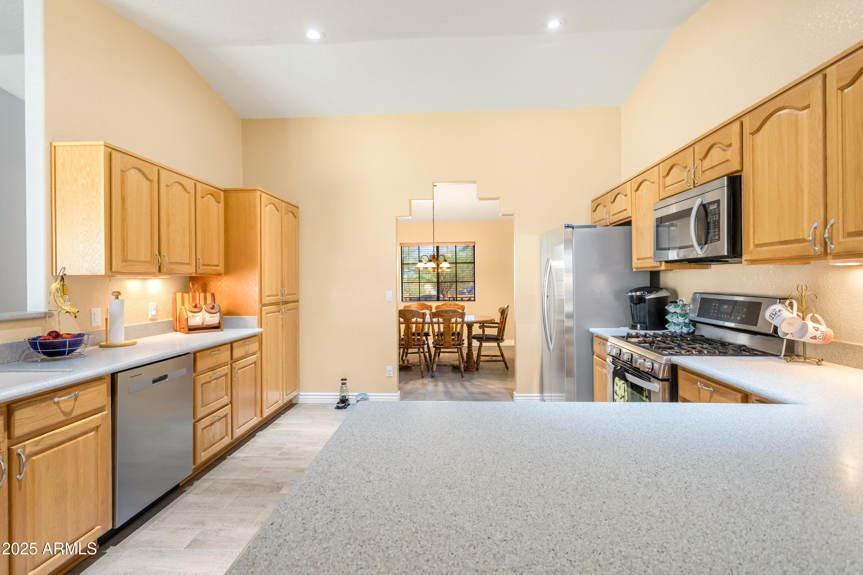 3363 East San Xavier Road Sierra Vista, AZ 85635 - Photo 35 of 56 Kitchen