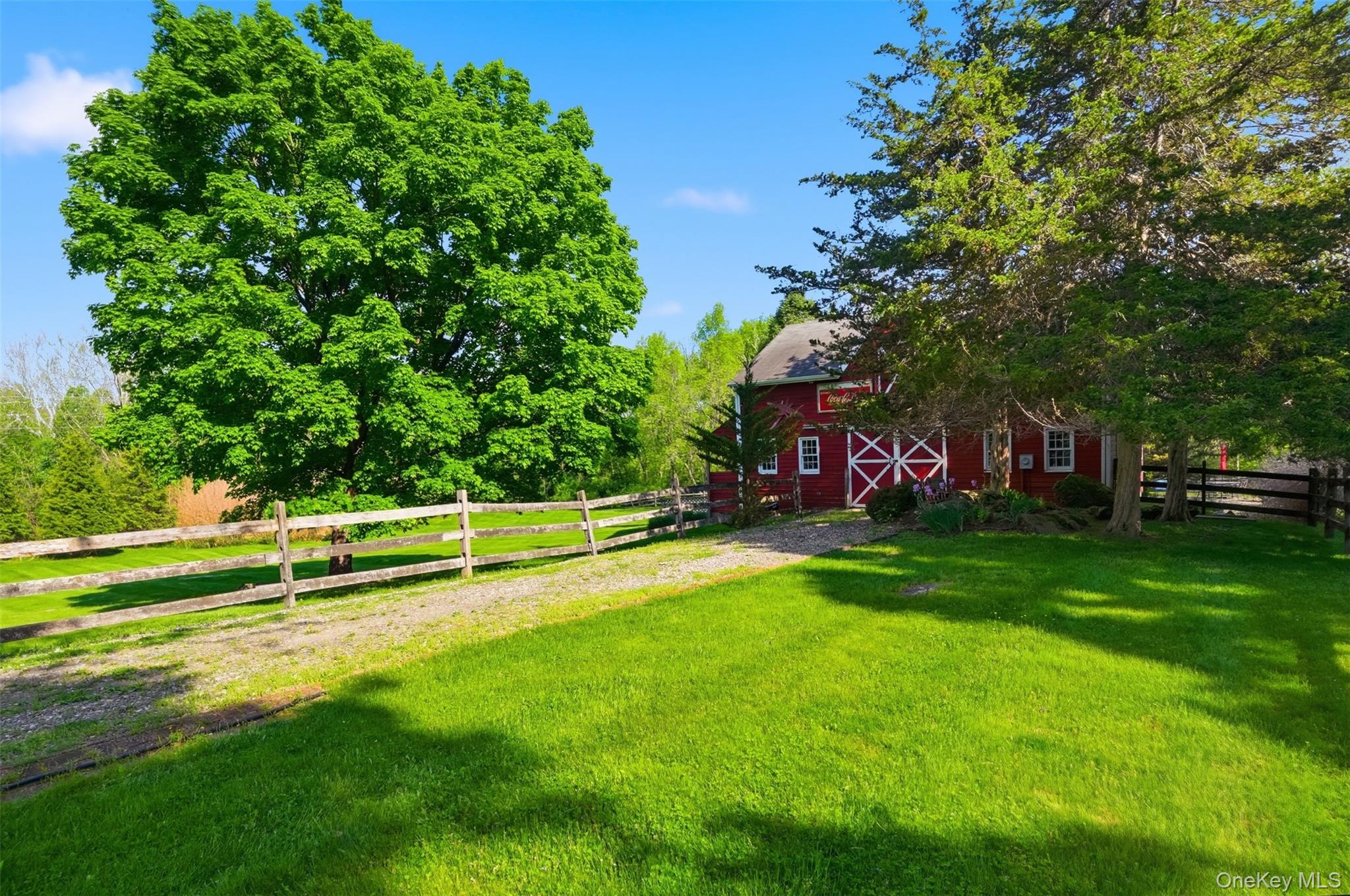 101 Drake Road Pleasant Valley, NY 12569 - Photo 11 of 47