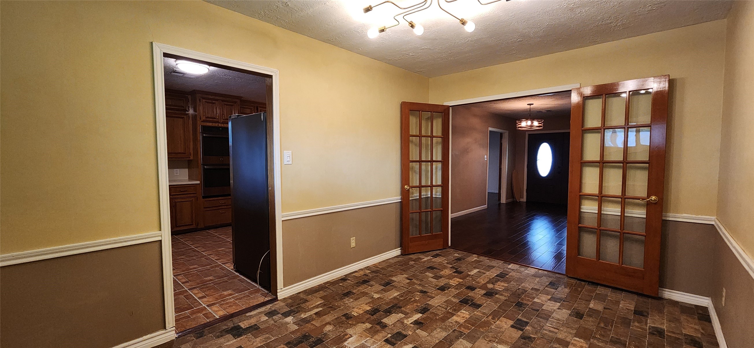 616 Cannan Drive Angleton, TX 77515 - Photo 23 of 44