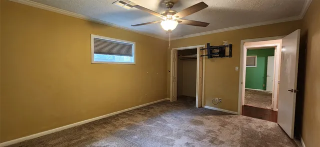 $3,200 | 616 Cannan Drive, Angleton, TX 77515