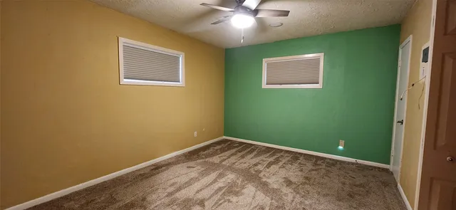 $3,200 | 616 Cannan Drive, Angleton, TX 77515