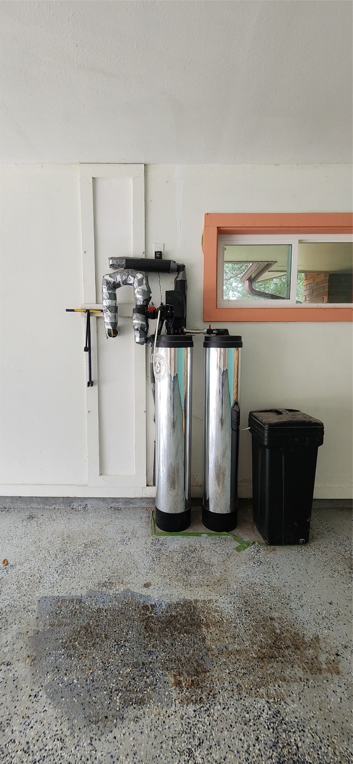 616 Cannan Drive Angleton, TX 77515 - Photo 10 of 44