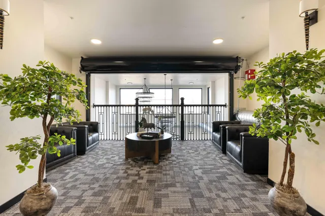 $2,000 | 28 7th Street Northeast, Unit FOUNDRY, Rochester, MN 55906