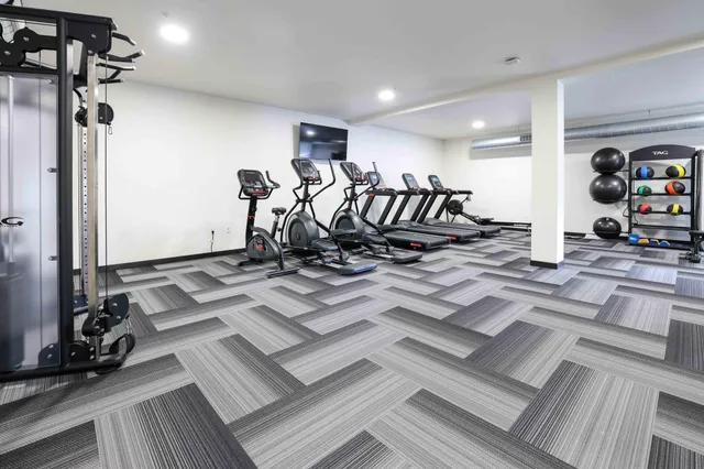 $2,000 | 28 7th Street Northeast, Unit FOUNDRY, Rochester, MN 55906