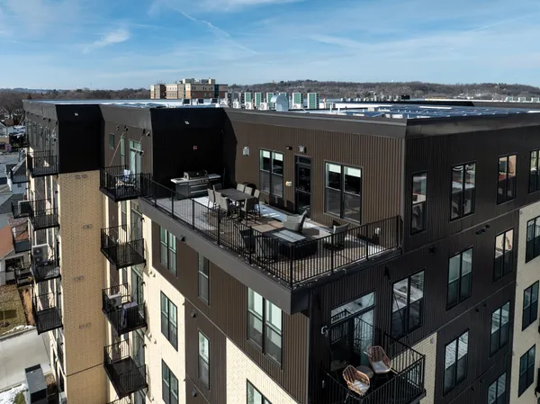 $2,000 | 28 7th Street Northeast, Unit FOUNDRY, Rochester, MN 55906