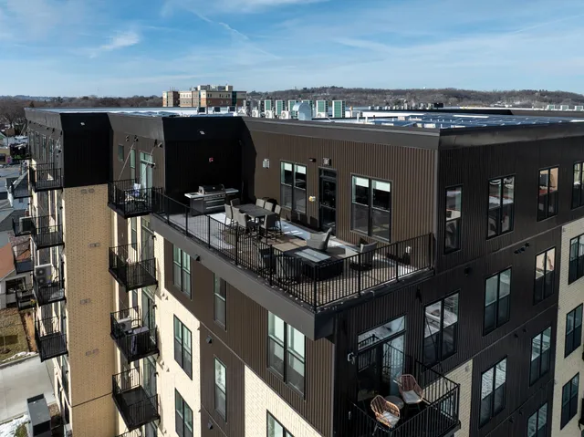 $2,000 | 28 7th Street Northeast, Unit FOUNDRY, Rochester, MN 55906