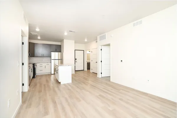 $2,000 | 28 7th Street Northeast, Unit FOUNDRY, Rochester, MN 55906