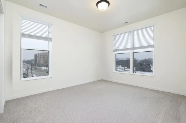 $2,000 | 28 7th Street Northeast, Unit FOUNDRY, Rochester, MN 55906