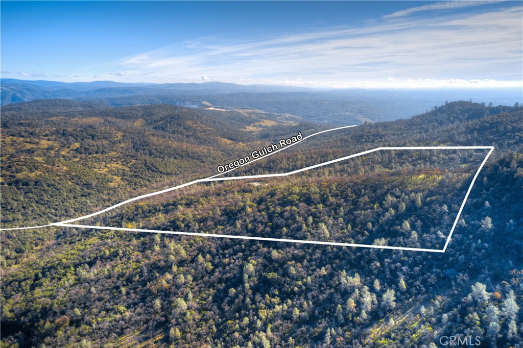1193 Oregon Gulch Road Oroville, CA 95965 - Photo 5 of 55 a view of a sky from a balcony