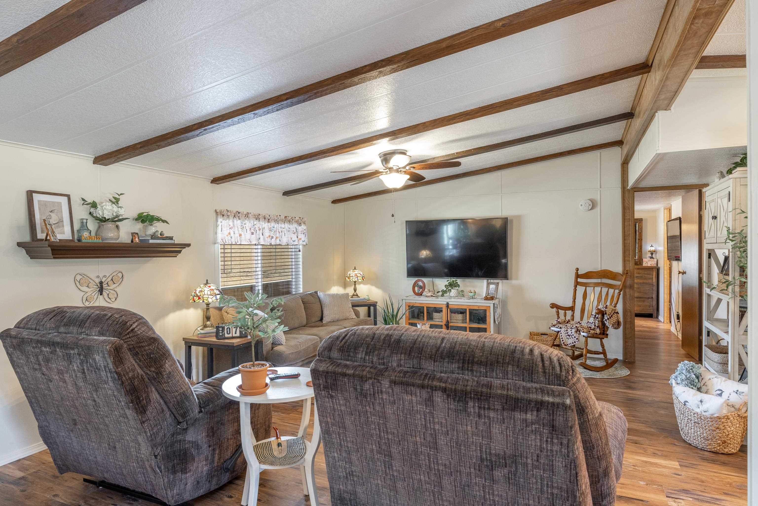 34817 North Elk Chattaroy Road Elk, WA 99009 - Photo 13 of 50 Gallery Image 13