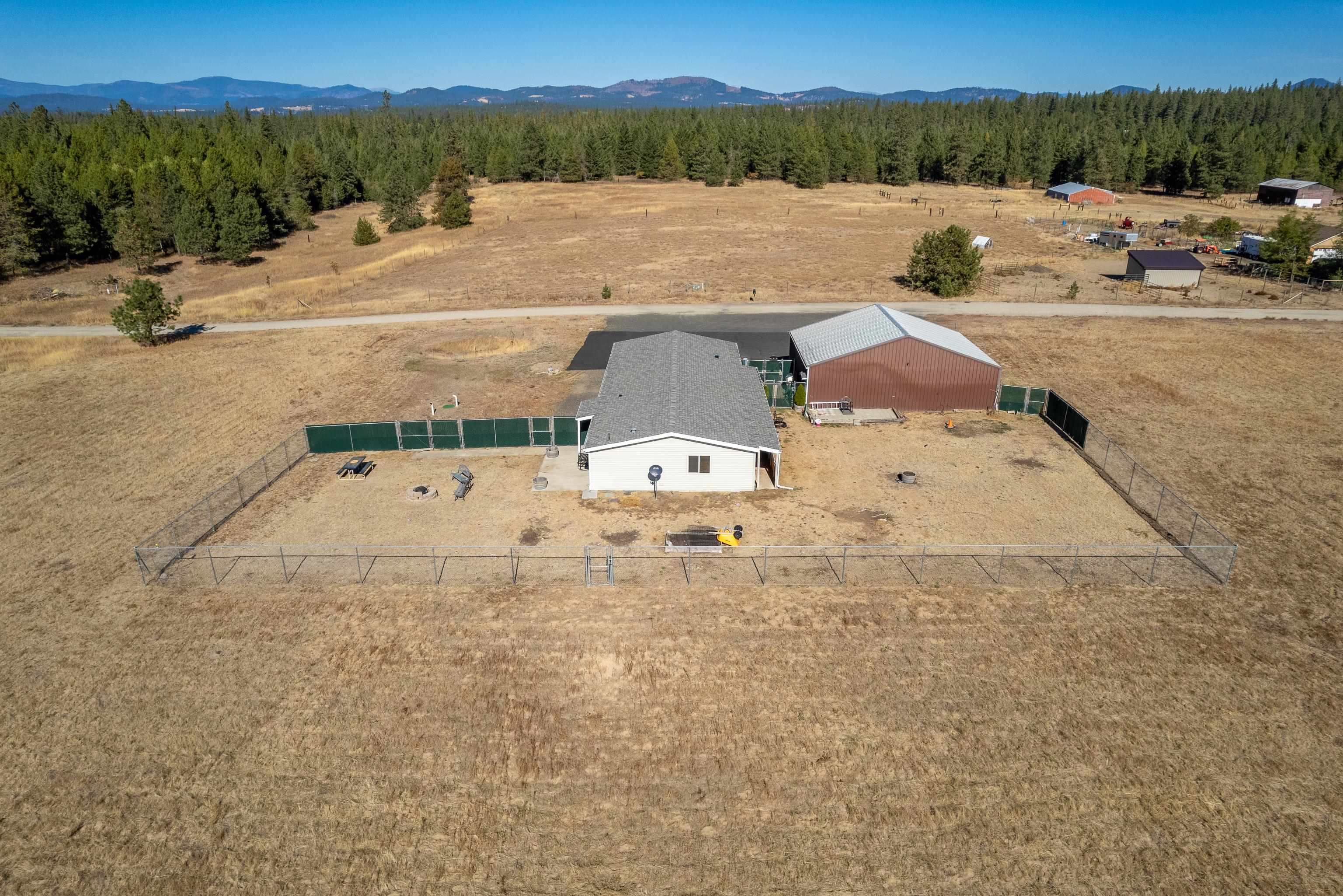 34817 North Elk Chattaroy Road Elk, WA 99009 - Photo 34 of 50 Gallery Image 34