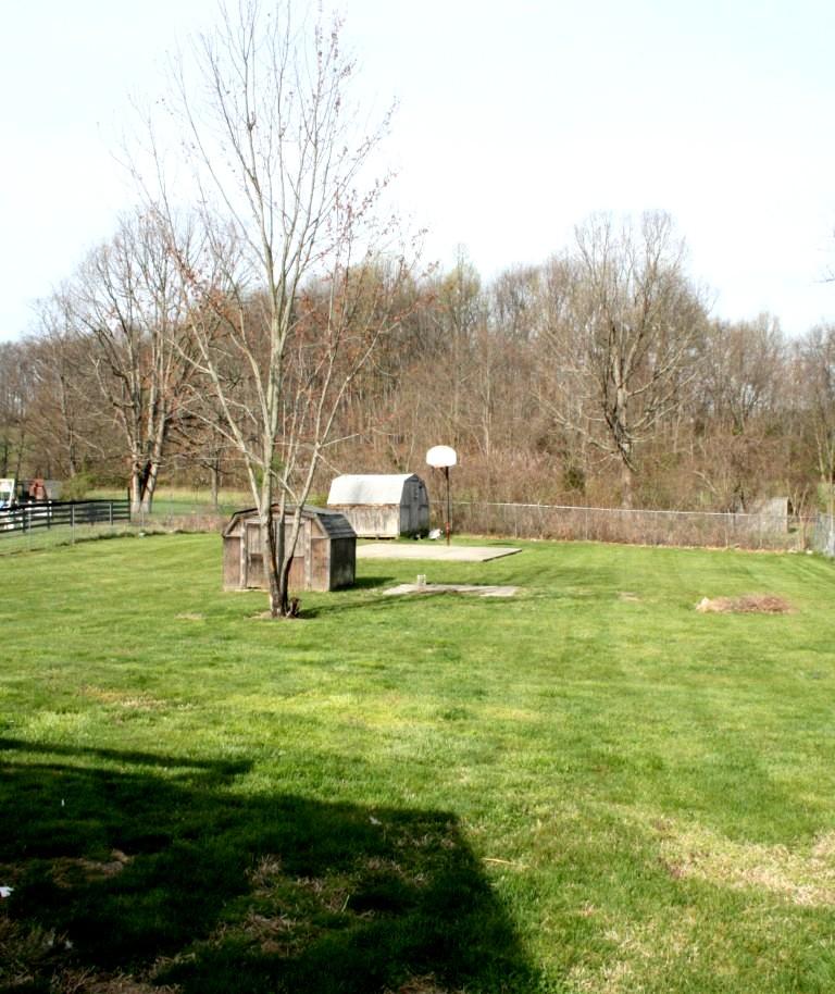 2011 Stoney Battery Road Troutville, VA 24175 - Photo 3 of 7 Backyard