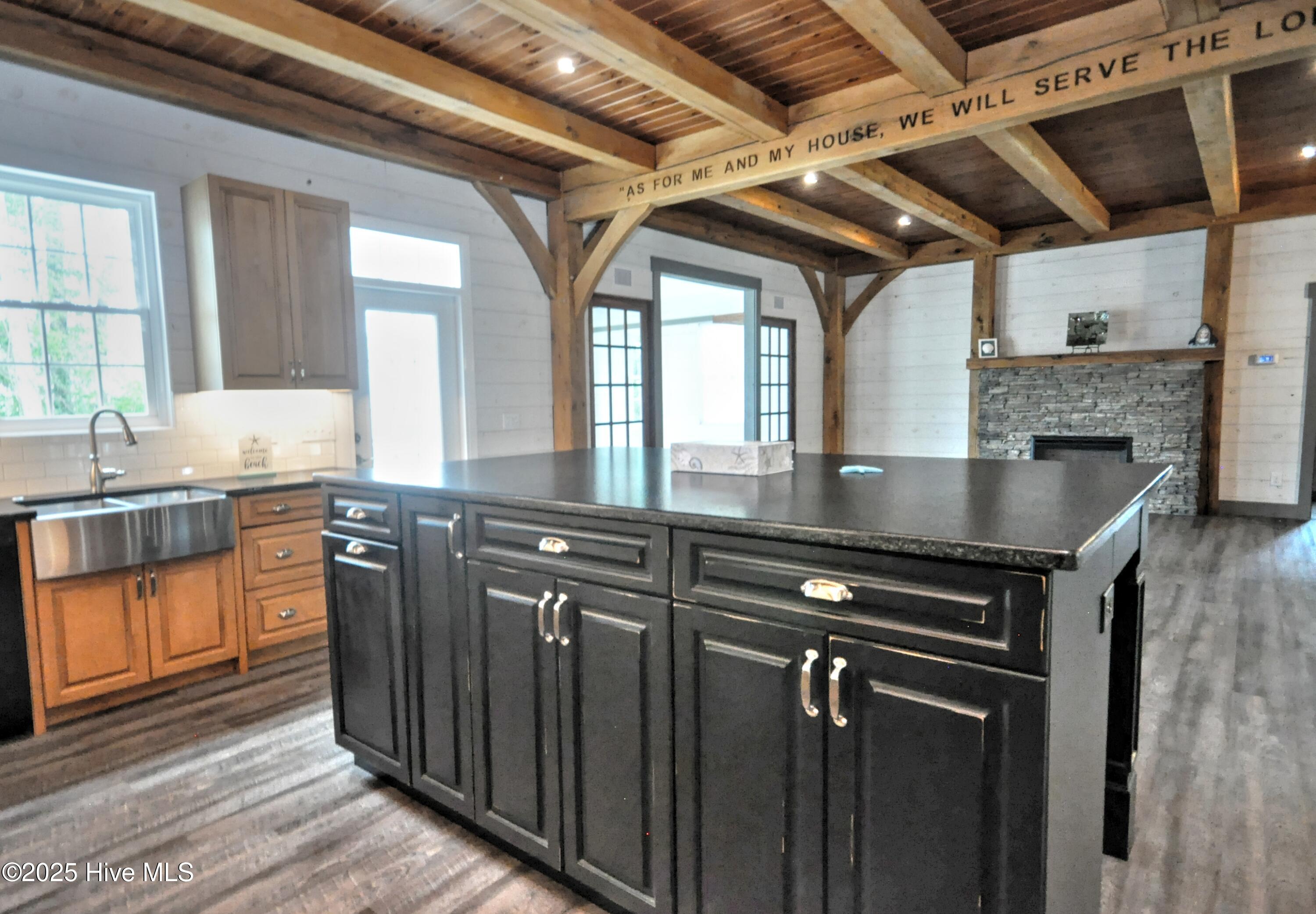 9265 West Lake Road Calabash, NC 28467 - Photo 36 of 132 Kitchen8