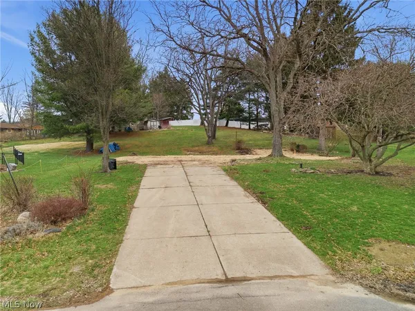 $46,900 | 7622 Marelis Avenue Northeast, Canton, OH 44721