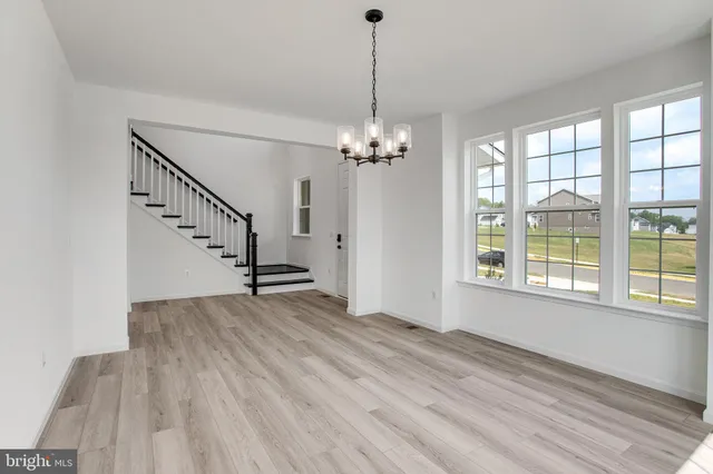 $799,999 | 201 Camwood Court, Fredericksburg, VA 22405