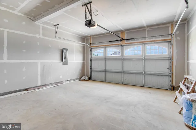 $799,999 | 201 Camwood Court, Fredericksburg, VA 22405