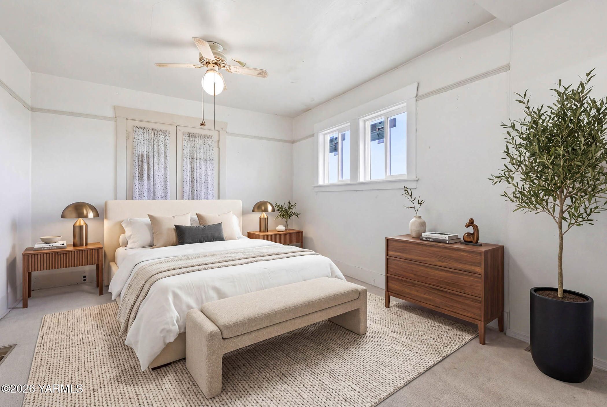 721 Blaine Road Granger, WA 98932 - Photo 14 of 45 7_721 blaine rd-16