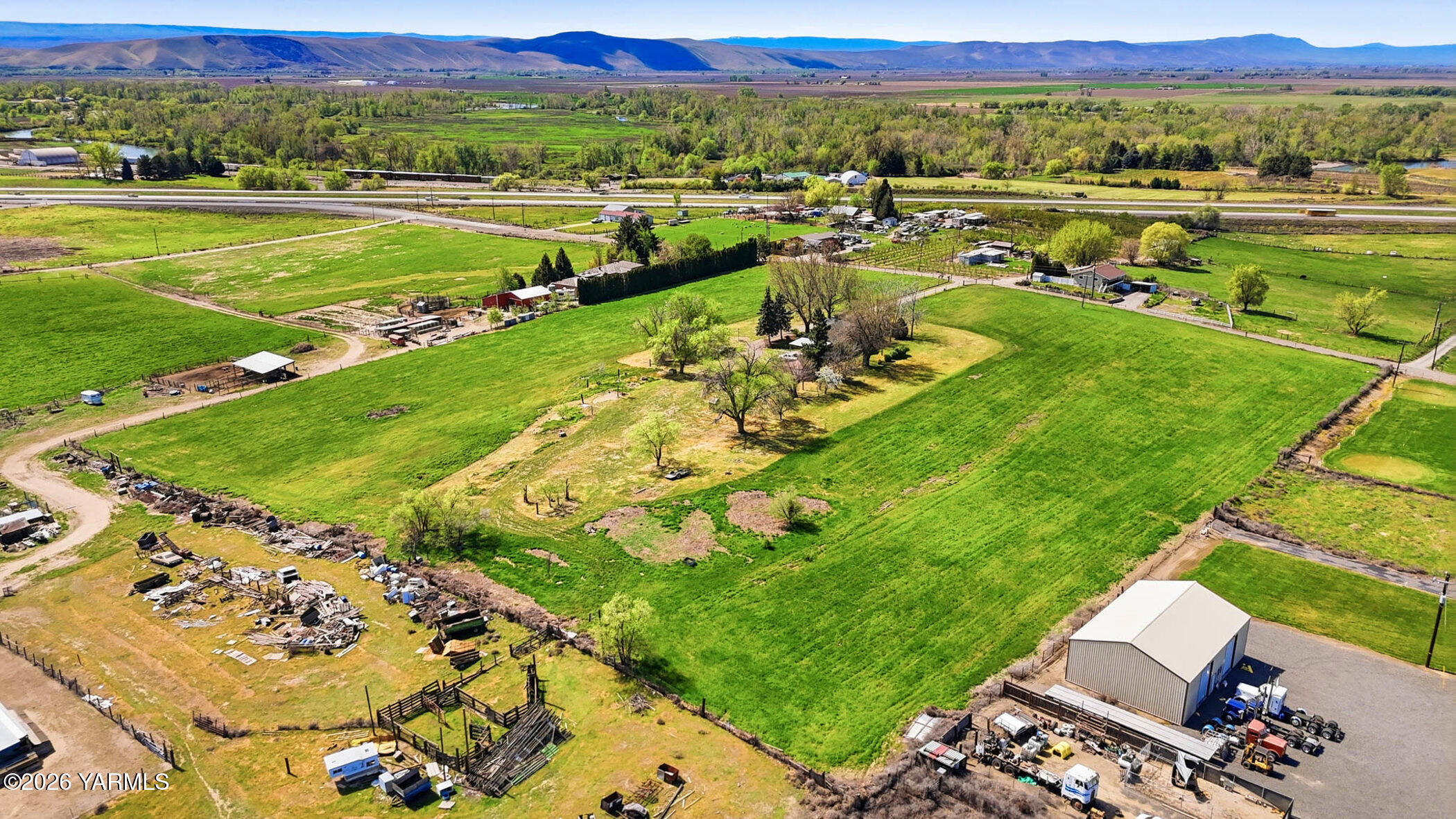 721 Blaine Road Granger, WA 98932 - Photo 39 of 45 41_721 blaine rd-2