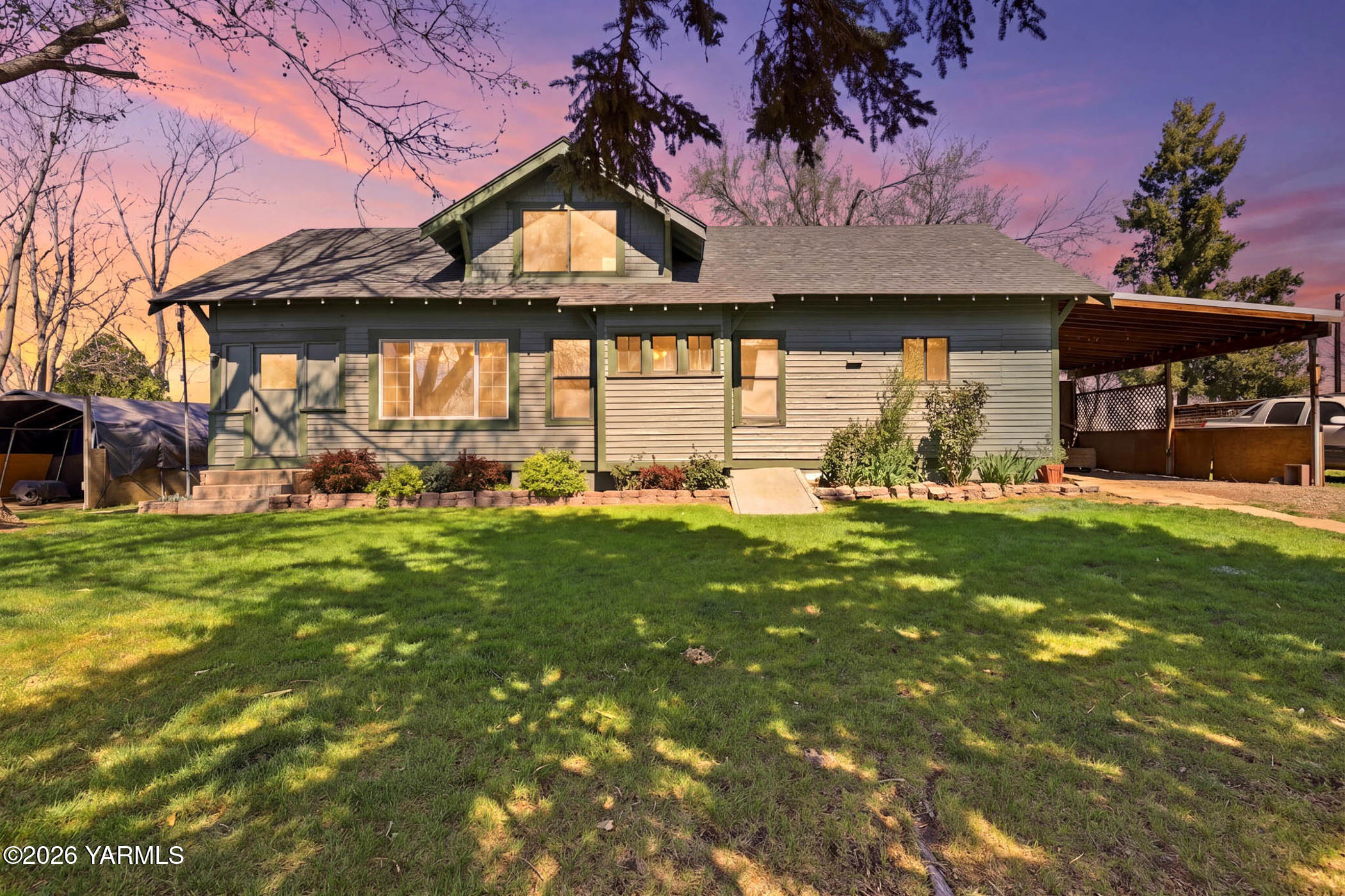 721 Blaine Road Granger, WA 98932 - Photo 41 of 45 1_721 blaine rd-8