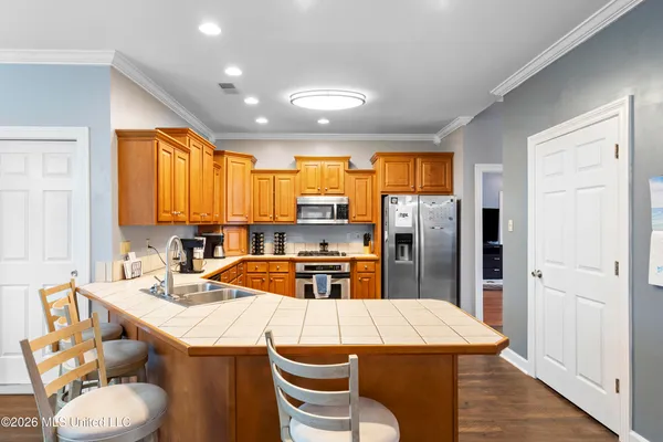 $399,999 | 769 Golden Pond Circle, Coldwater, MS 38618