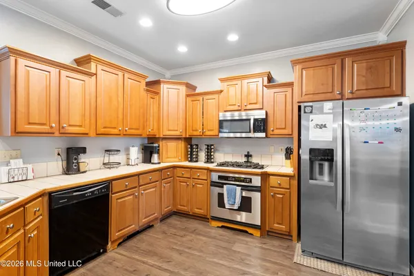 $399,999 | 769 Golden Pond Circle, Coldwater, MS 38618