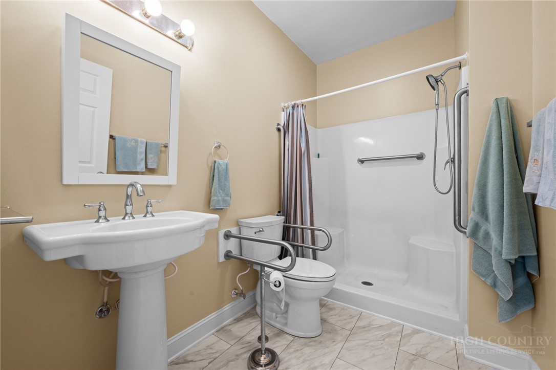 982 Brown's Chapel Road Boone, NC 28607 - Photo 16 of 42 Gallery Image 16