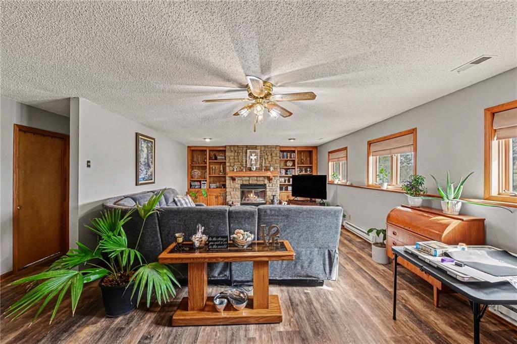 12975 238 Street Lawrence, KS 66044 - Photo 4 of 33