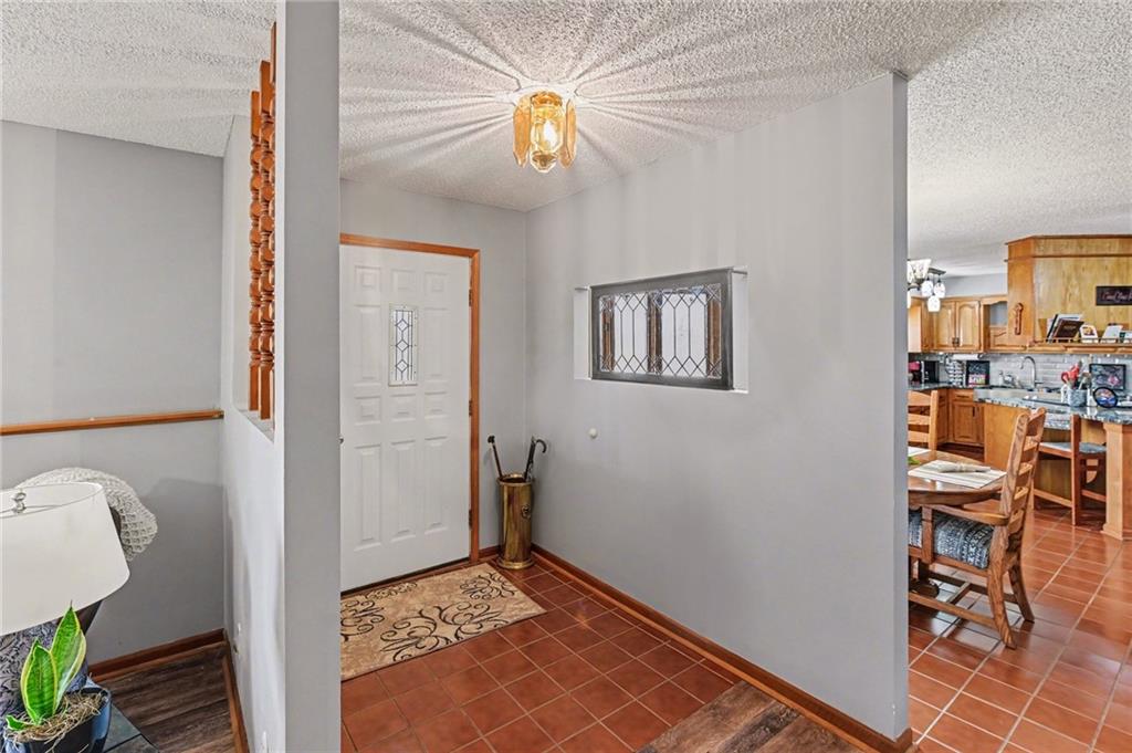 12975 238 Street Lawrence, KS 66044 - Photo 8 of 33