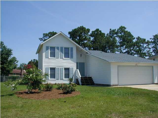 115 Wheeler Road Summerville, SC 29486 - Photo 1 of 4 Primary Photo