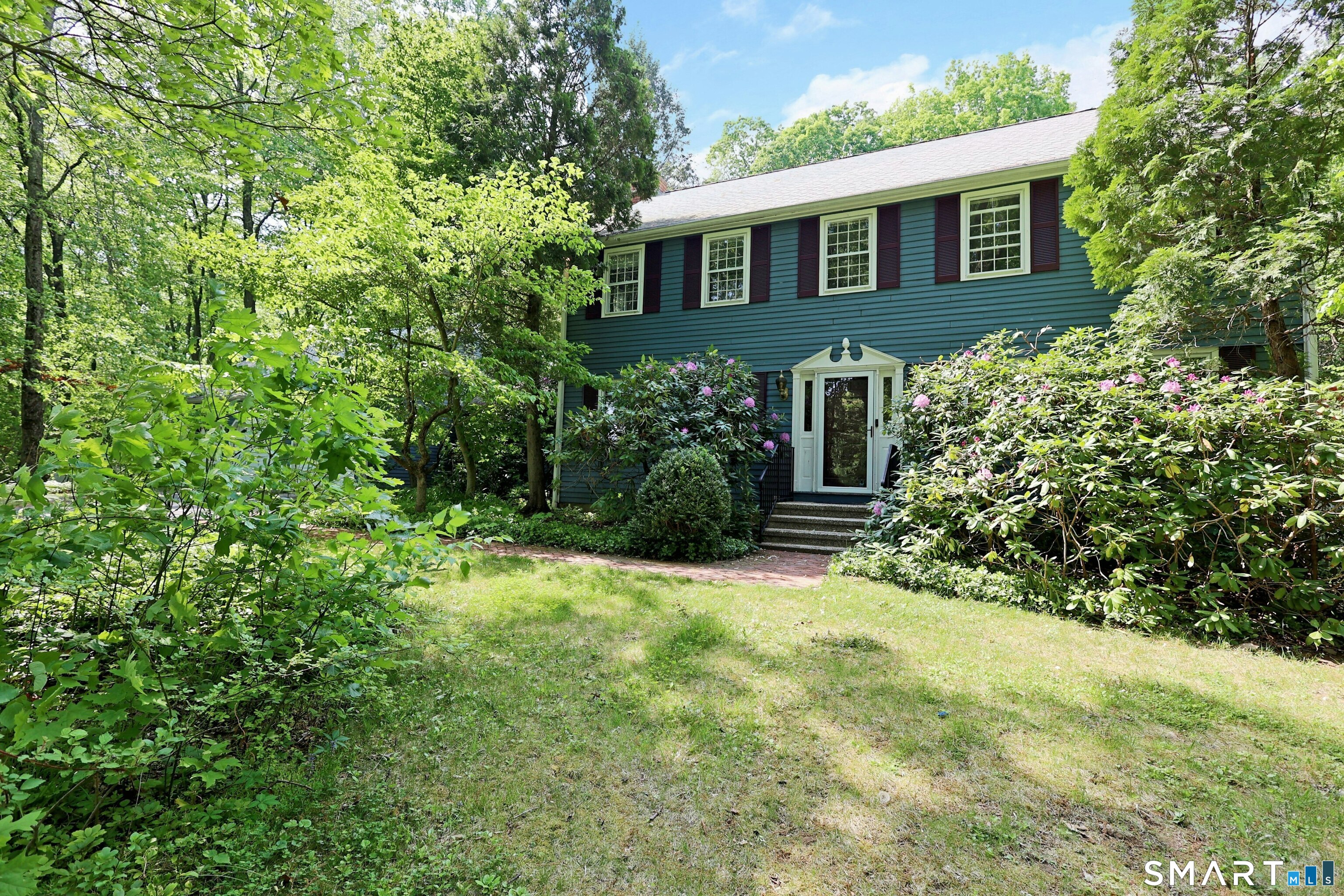 35 Deer Spring Road Redding, CT 06896 - Photo 10 of 40