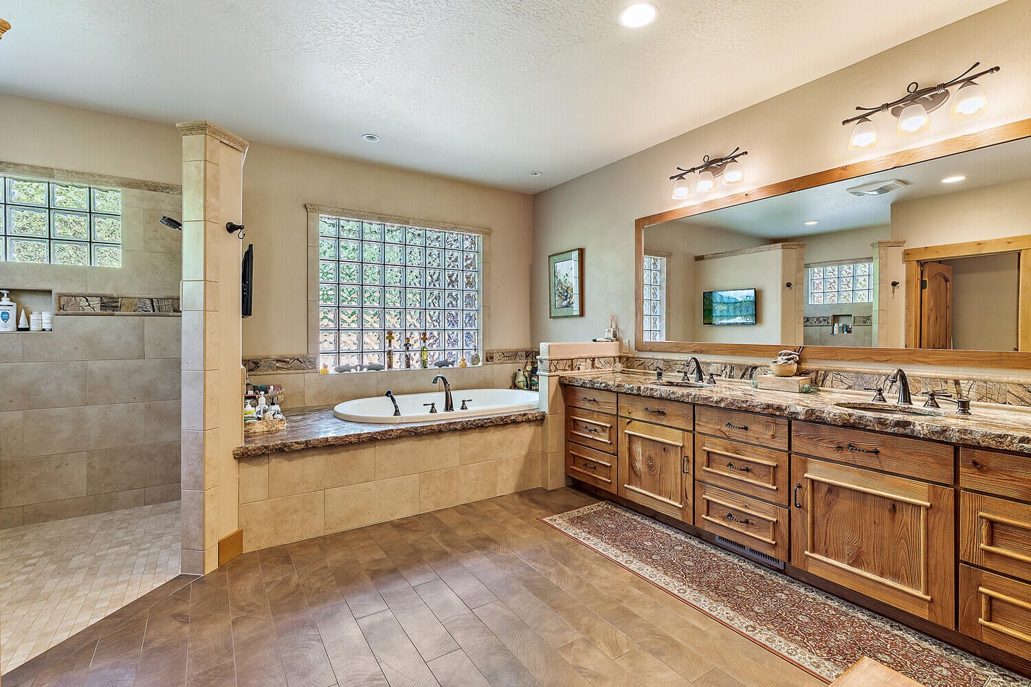 518 Crowson Road Ashland, OR 97520 - Photo 52 of 65 77_CR_77_mls