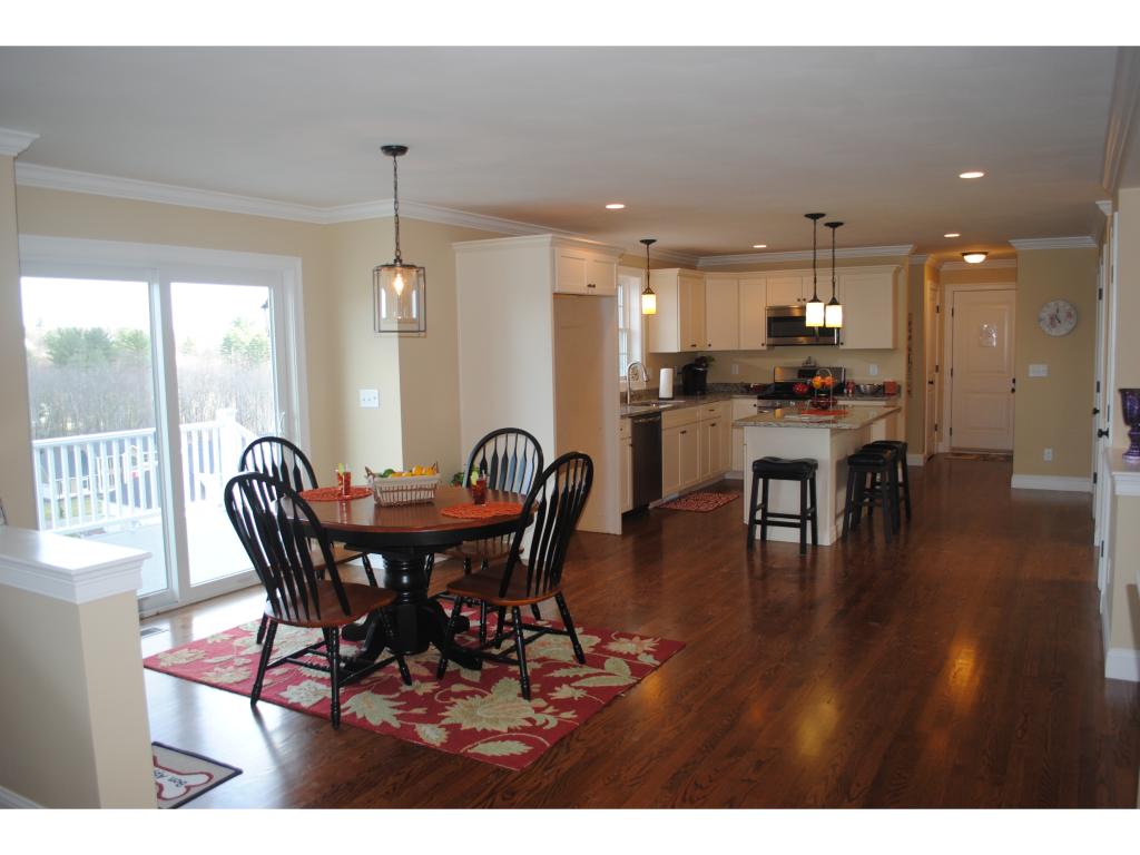 10 Beechwood Road Salem, NH 03079 - Photo 17 of 29 Gallery Image 17