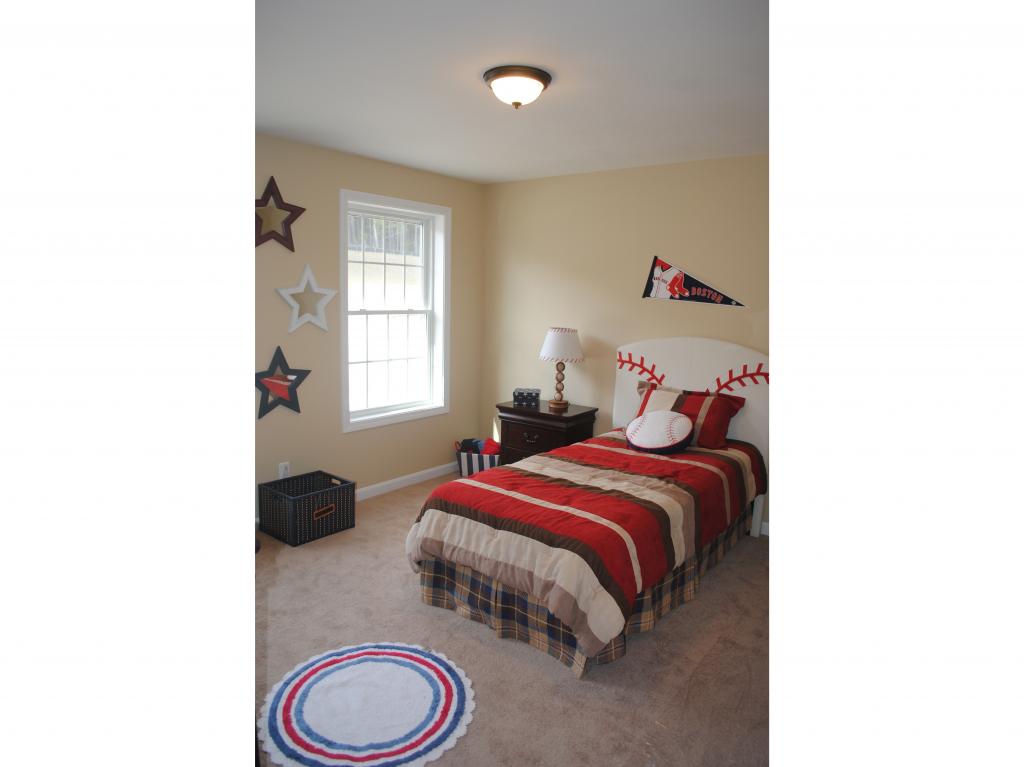 10 Beechwood Road Salem, NH 03079 - Photo 25 of 29 Gallery Image 25