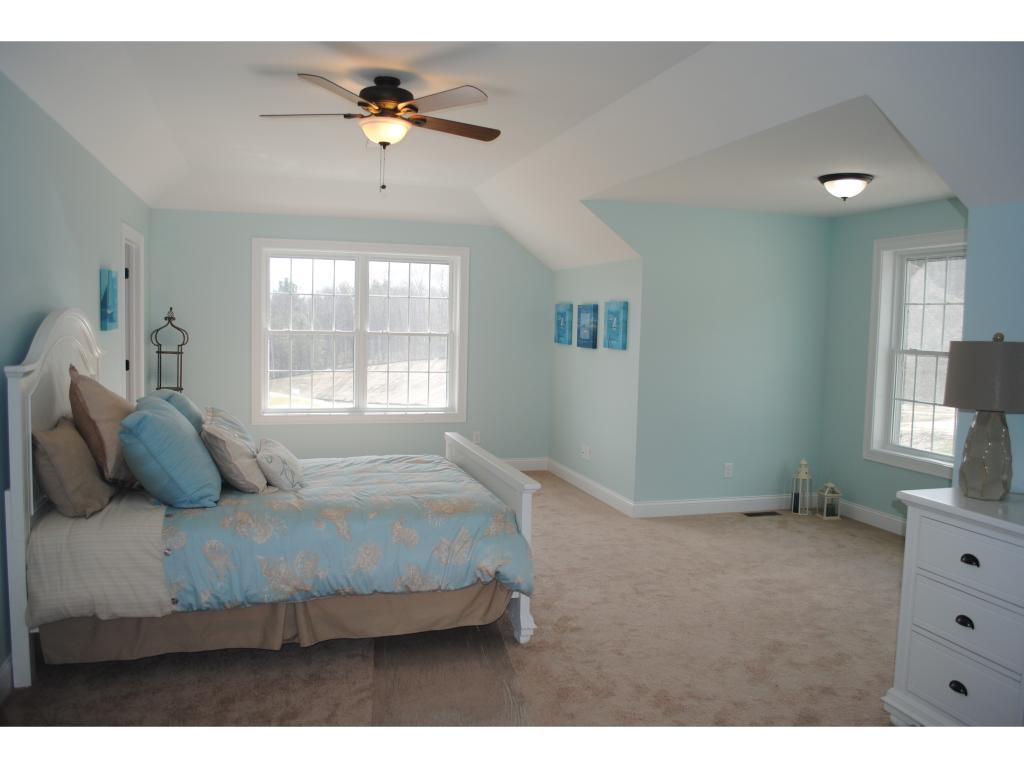 10 Beechwood Road Salem, NH 03079 - Photo 28 of 29 Gallery Image 28