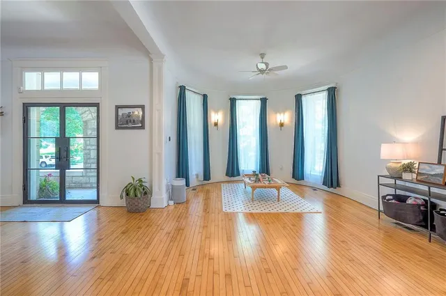 $775,000 | 3607 Pennsylvania Avenue, Kansas City, MO 64111