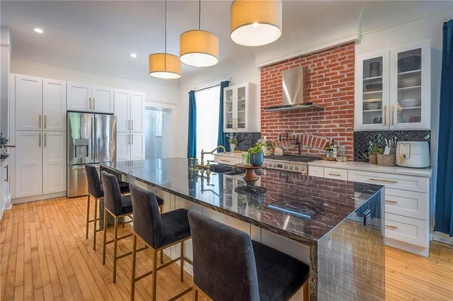 $775,000 | 3607 Pennsylvania Avenue, Kansas City, MO 64111