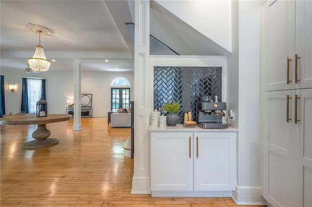 $775,000 | 3607 Pennsylvania Avenue, Kansas City, MO 64111