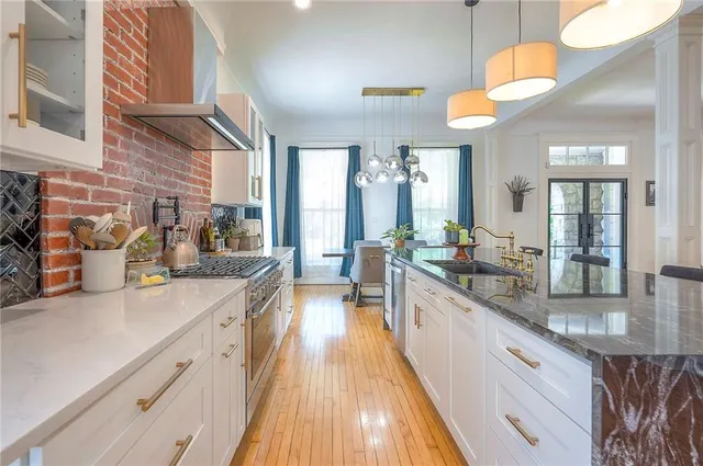 $775,000 | 3607 Pennsylvania Avenue, Kansas City, MO 64111