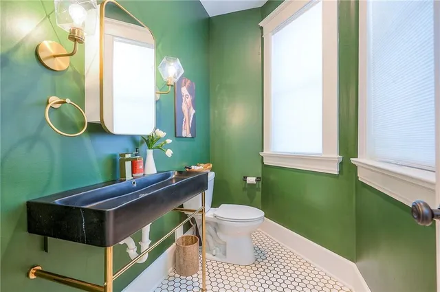 $775,000 | 3607 Pennsylvania Avenue, Kansas City, MO 64111