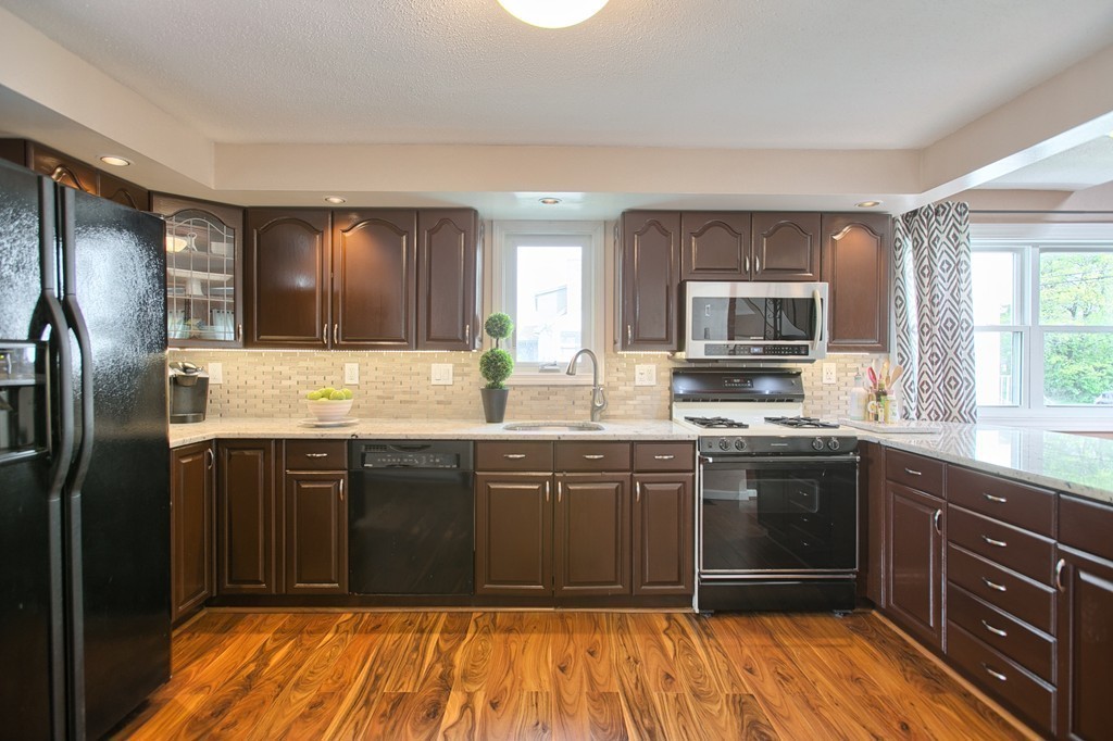 30 Frye Road Methuen, MA 01844 - Photo 8 of 21 Gallery Image 8
