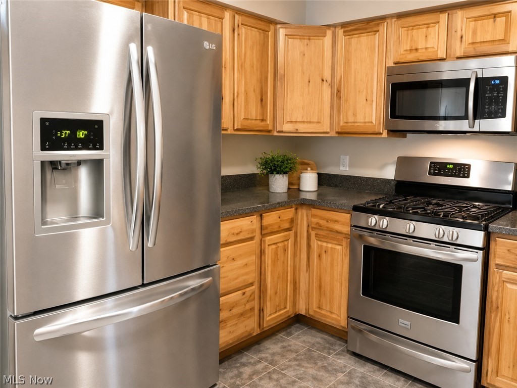 2700 Core Road Parkersburg, WV 26104 - Photo 4 of 16