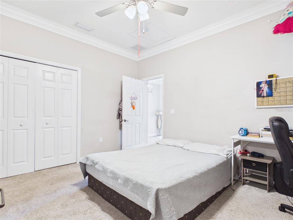 4590 Southwest 99th Street Ocala, FL 34476 - Photo 25 of 38