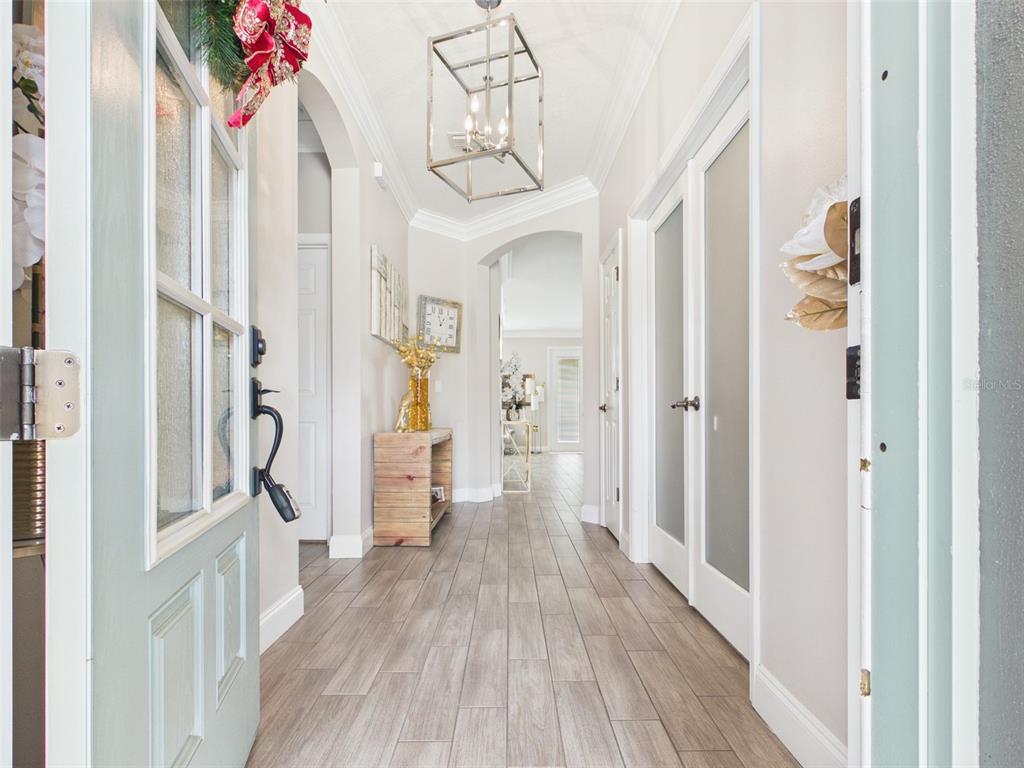 4590 Southwest 99th Street Ocala, FL 34476 - Photo 4 of 38