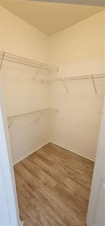 $1,695 | 5581 Rosehill Road, Unit 104, Sarasota, FL 34233