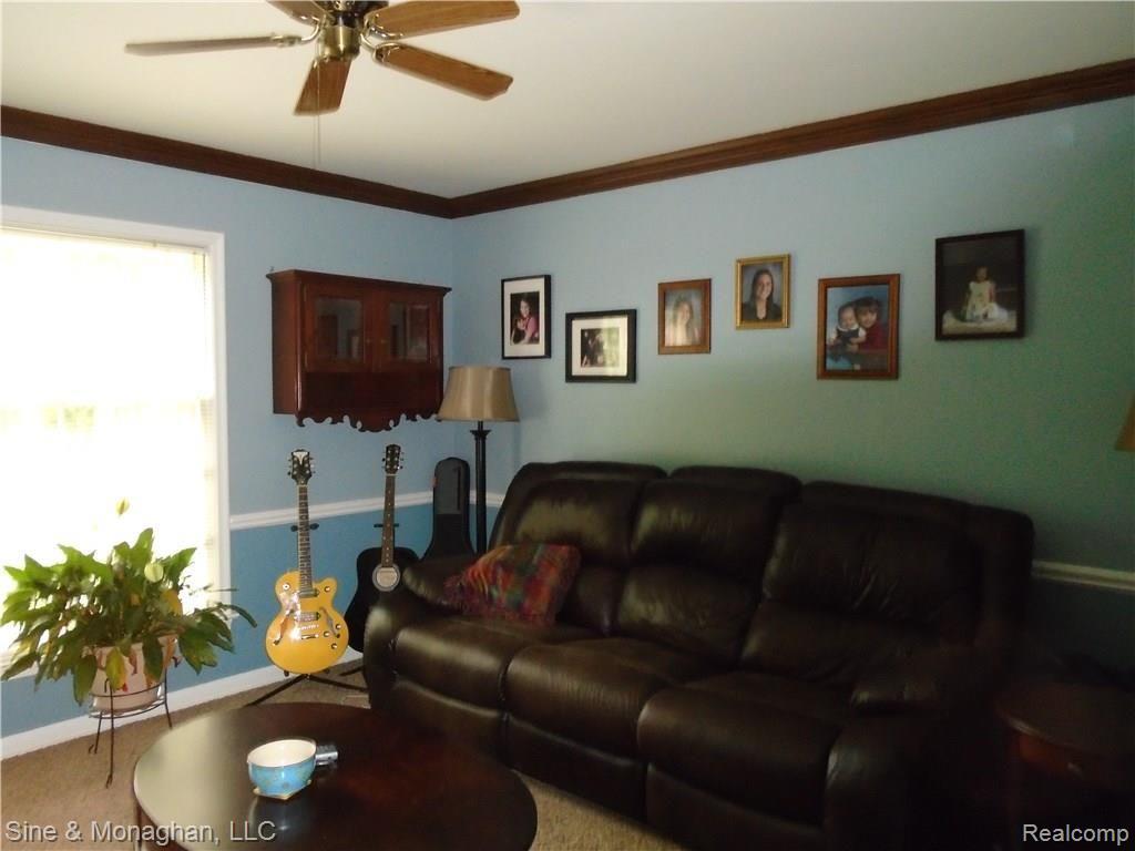 661 Middlesex Road Grosse Pointe Park, MI 48230 - Photo 12 of 32