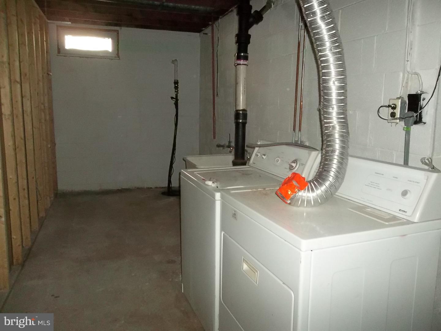 45 Greenridge Road Newark, DE 19711 - Photo 11 of 12 Laundry Room