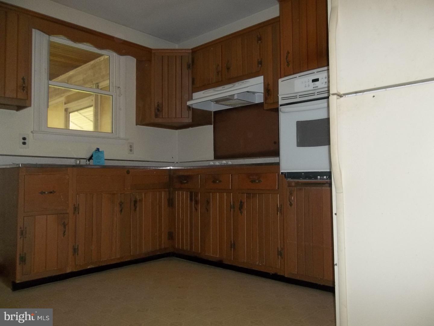 45 Greenridge Road Newark, DE 19711 - Photo 3 of 12 Kitchen