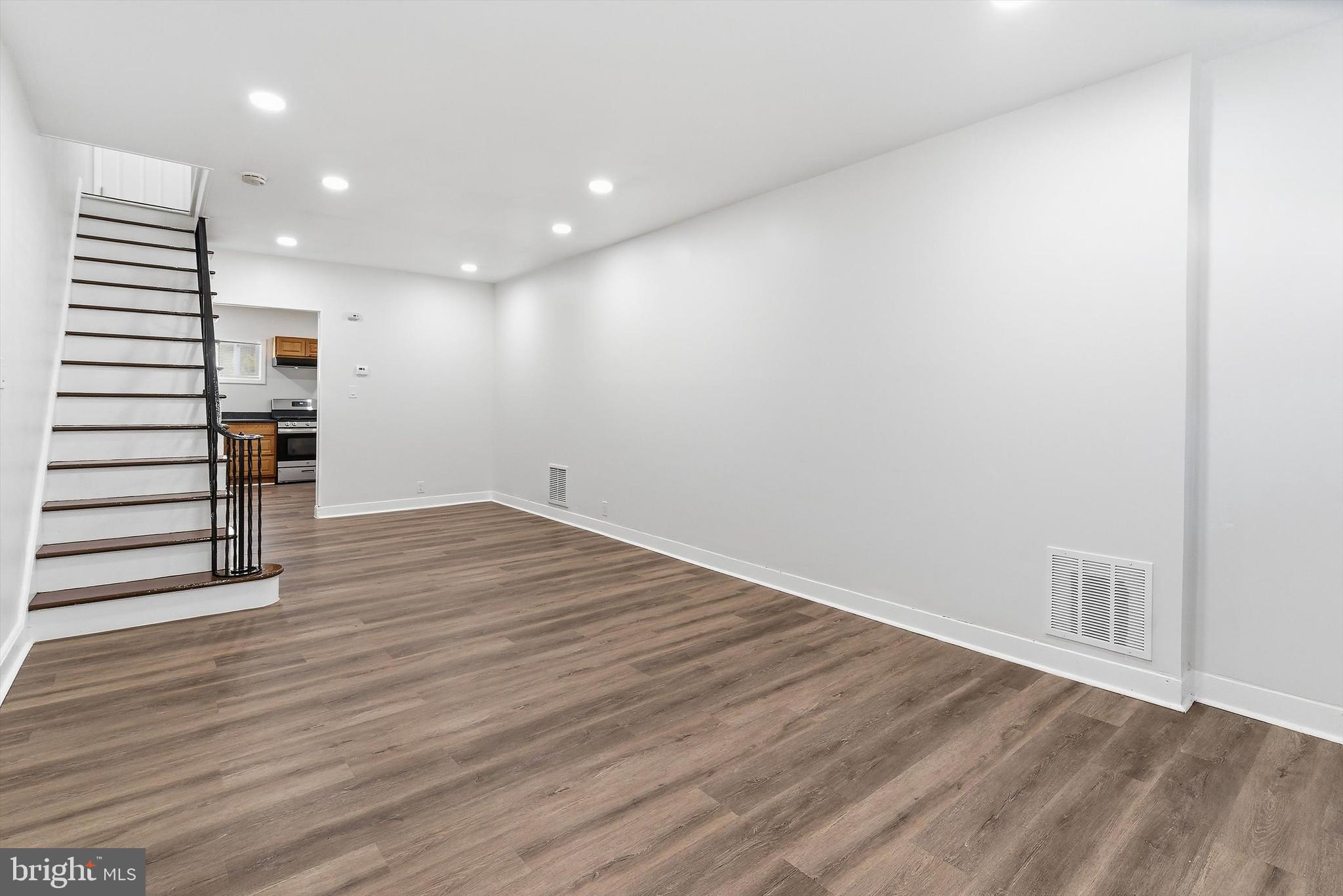 1010 South 3rd Street Camden, NJ 08103 - Photo 10 of 22